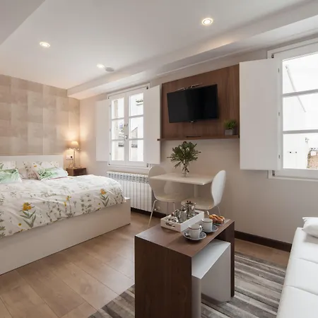 Nova Compostela * Σαντιάγο ντε Κομποστέλα