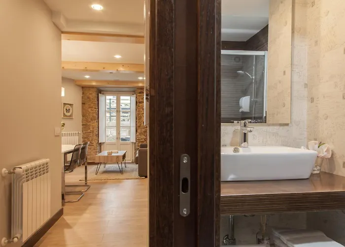 Nova Compostela 圣地亚哥－德孔波斯特拉